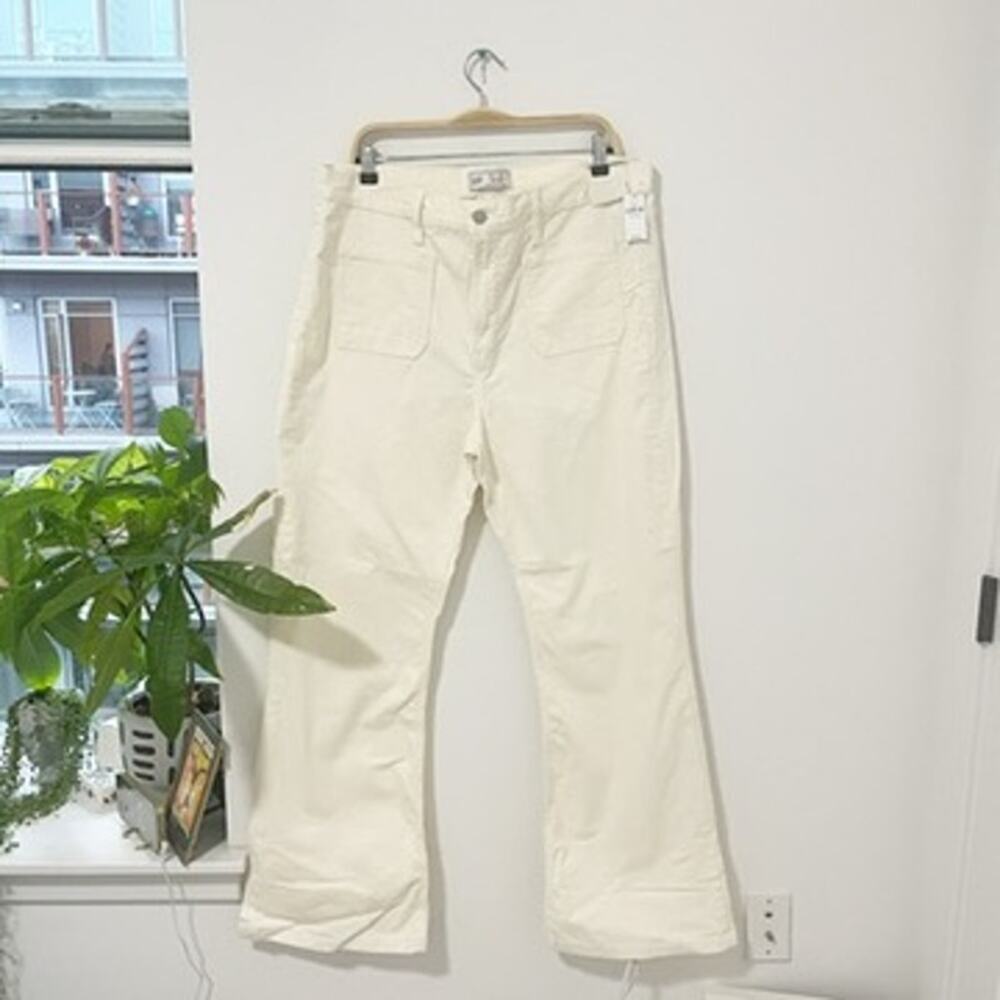 NEW Gap '70s Flare White Corduroy Pants Size 18